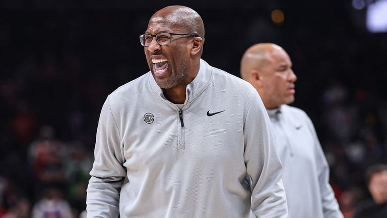 New York Knicks, Mike Brown